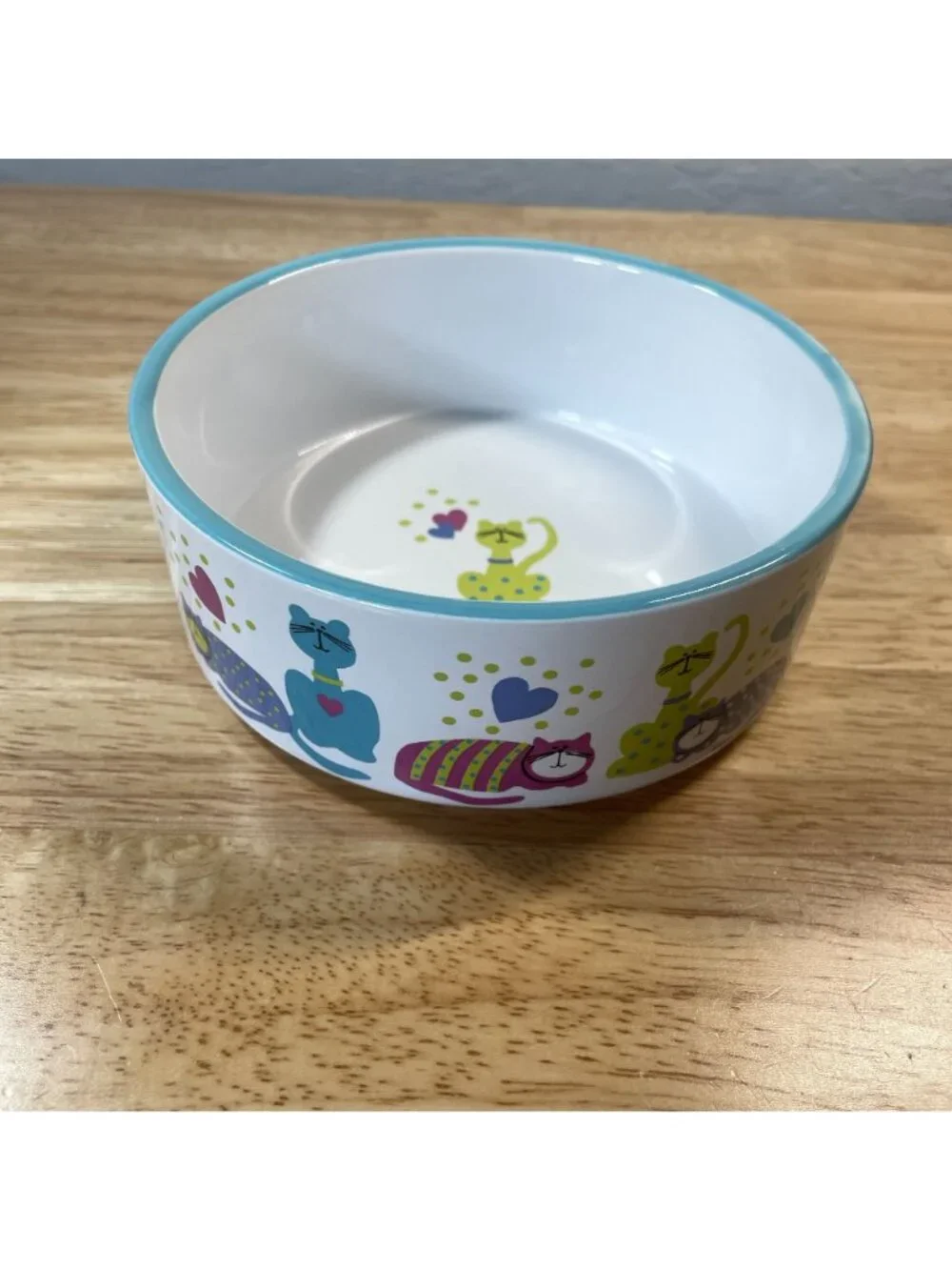 Whisker City Ceramic Polka Dot and Heart Cat Feeding Water Bowl Dish